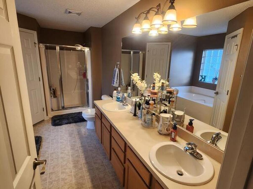 2098 Jupiter Boulevard, Palm Bay, FL 32908