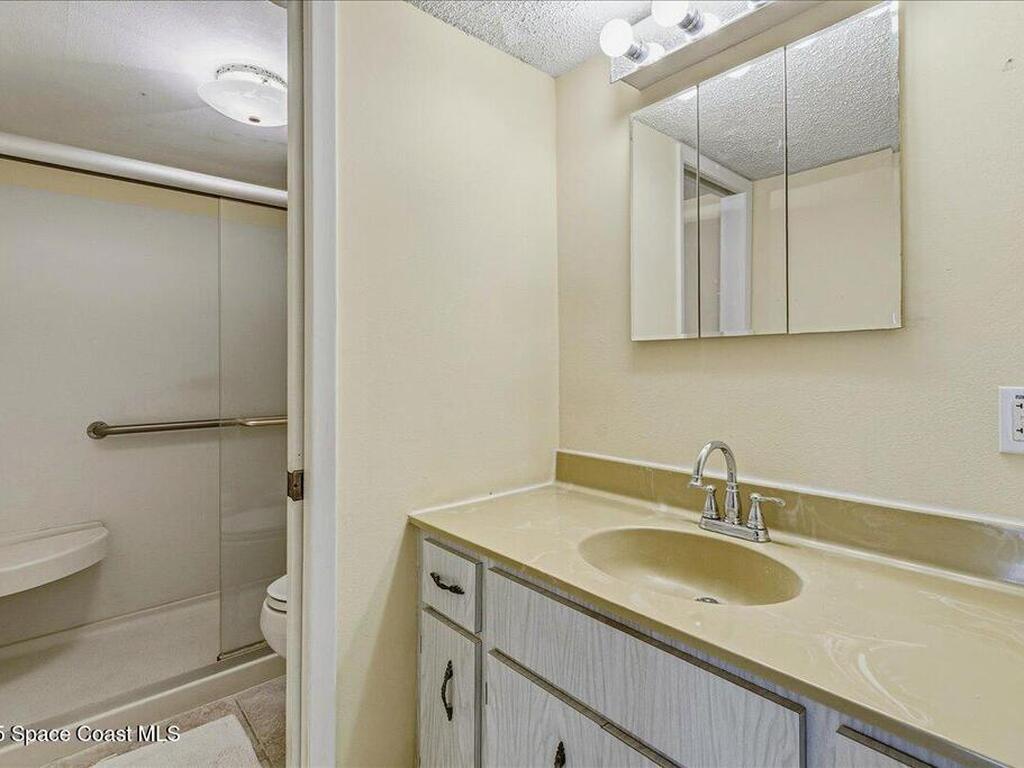 2135 N Courtenay Parkway, Merritt Island, FL 32953