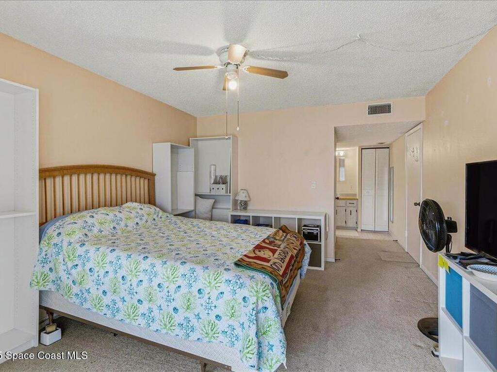 2135 N Courtenay Parkway, Merritt Island, FL 32953