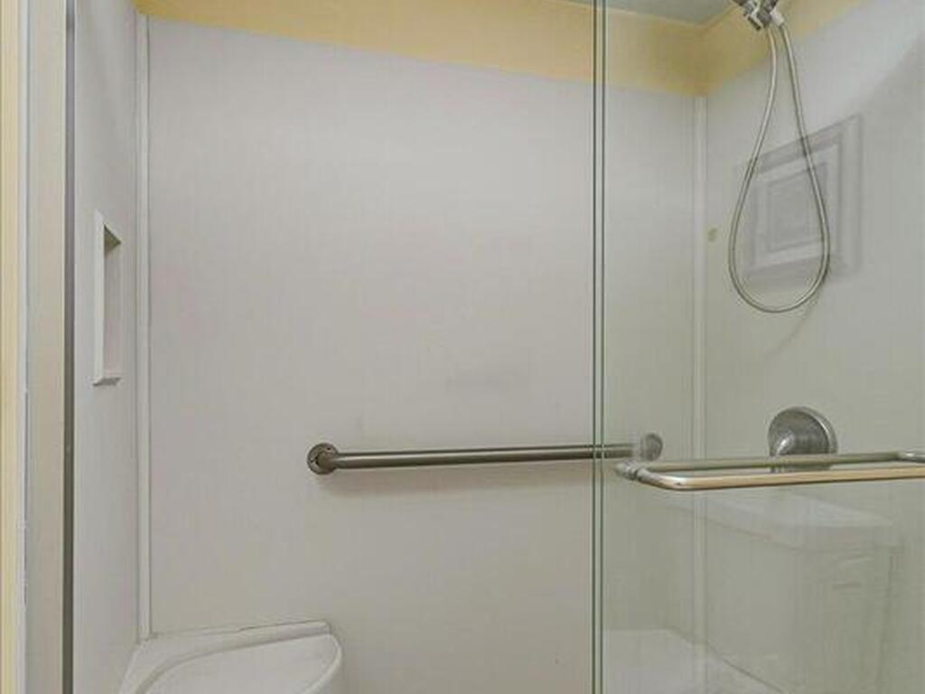 2135 N Courtenay Parkway, Merritt Island, FL 32953