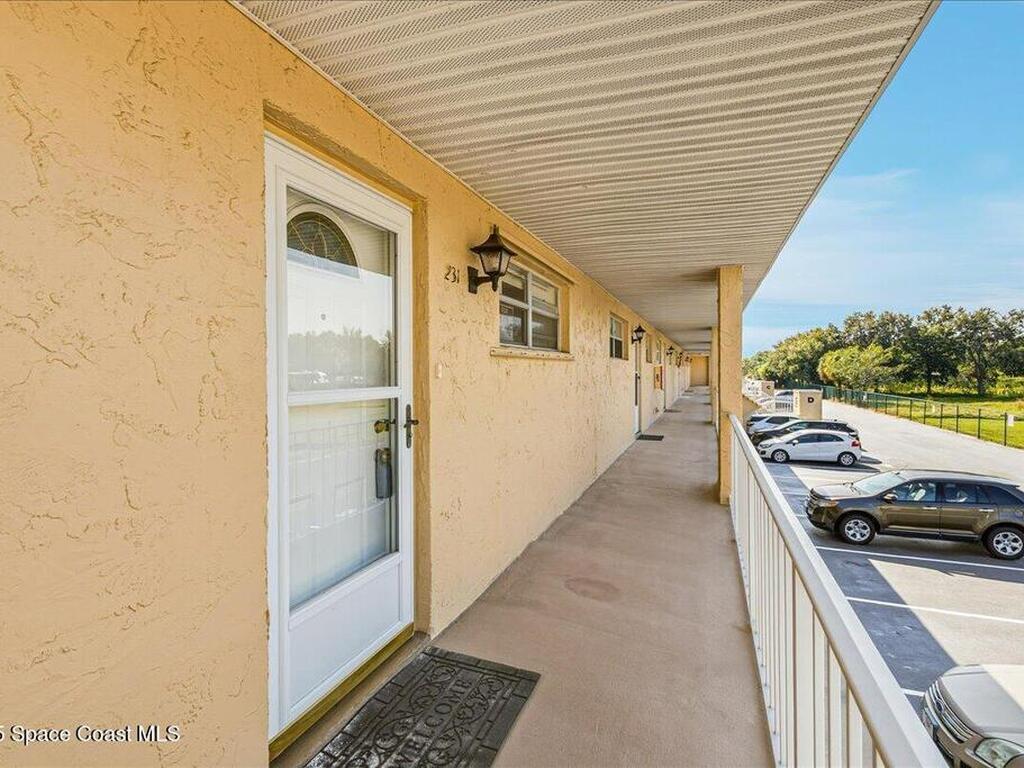 2135 N Courtenay Parkway, Merritt Island, FL 32953