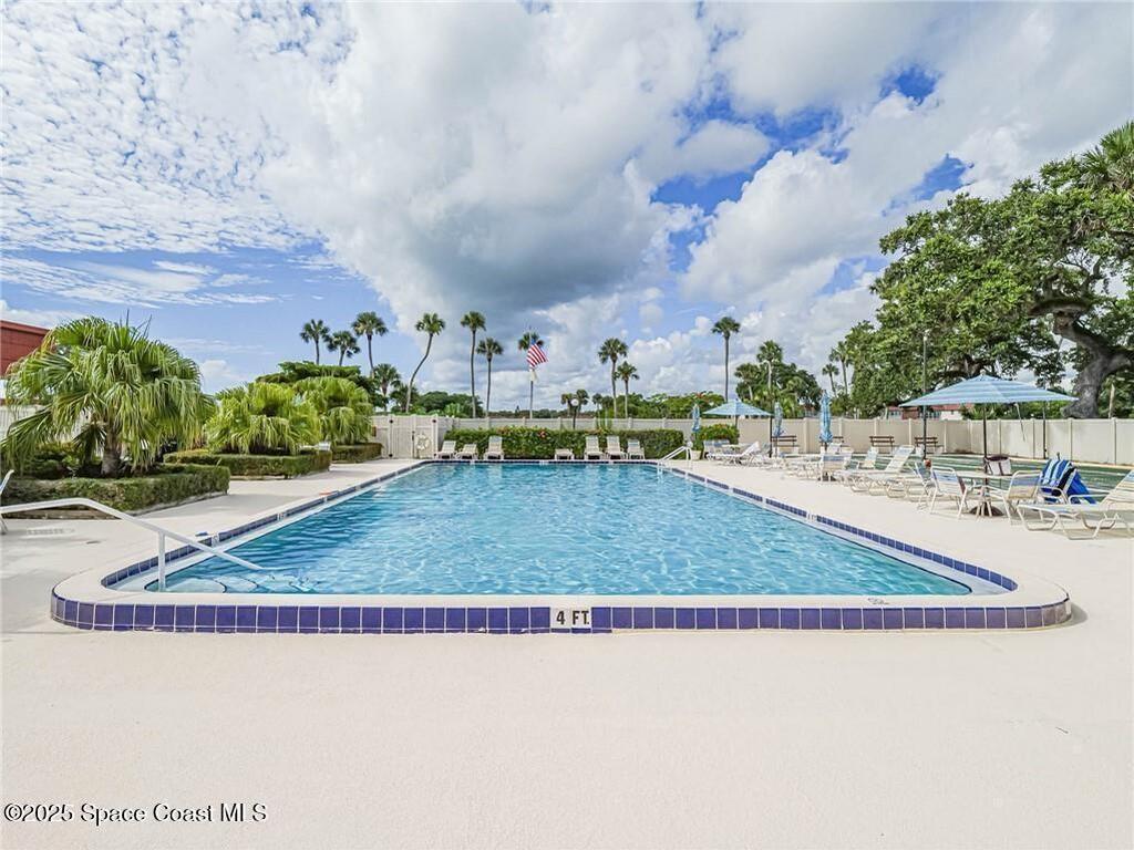 1 Vista Palm Lane, Vero Beach, FL 32962