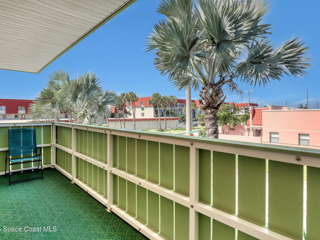 801 S Brevard Avenue, Cocoa Beach, FL 32931