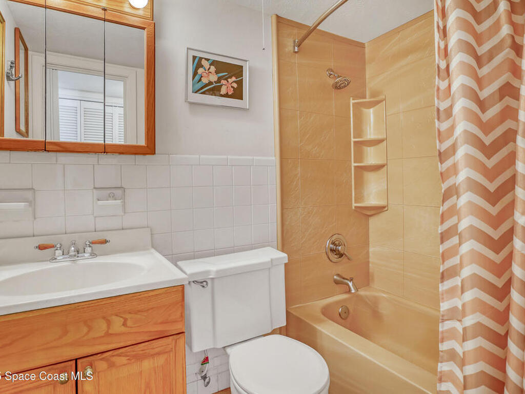 801 S Brevard Avenue, Cocoa Beach, FL 32931