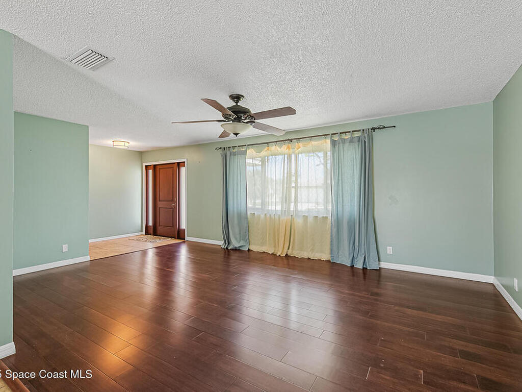 550 Temple Street, Satellite Beach, FL 32937