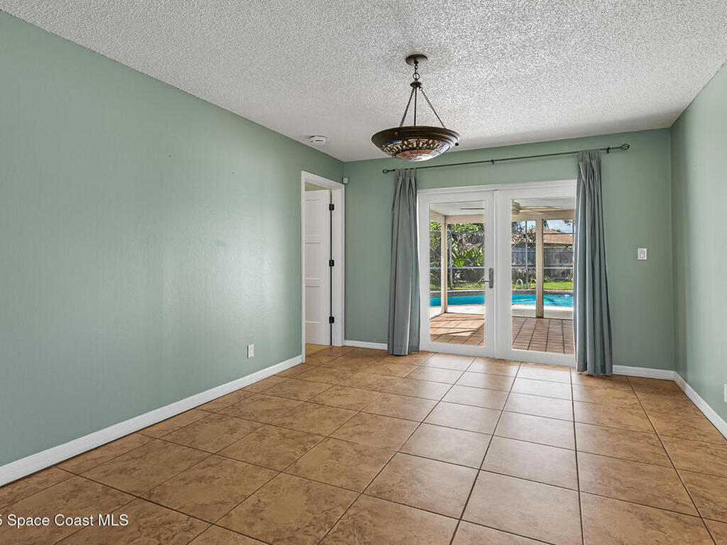 550 Temple Street, Satellite Beach, FL 32937