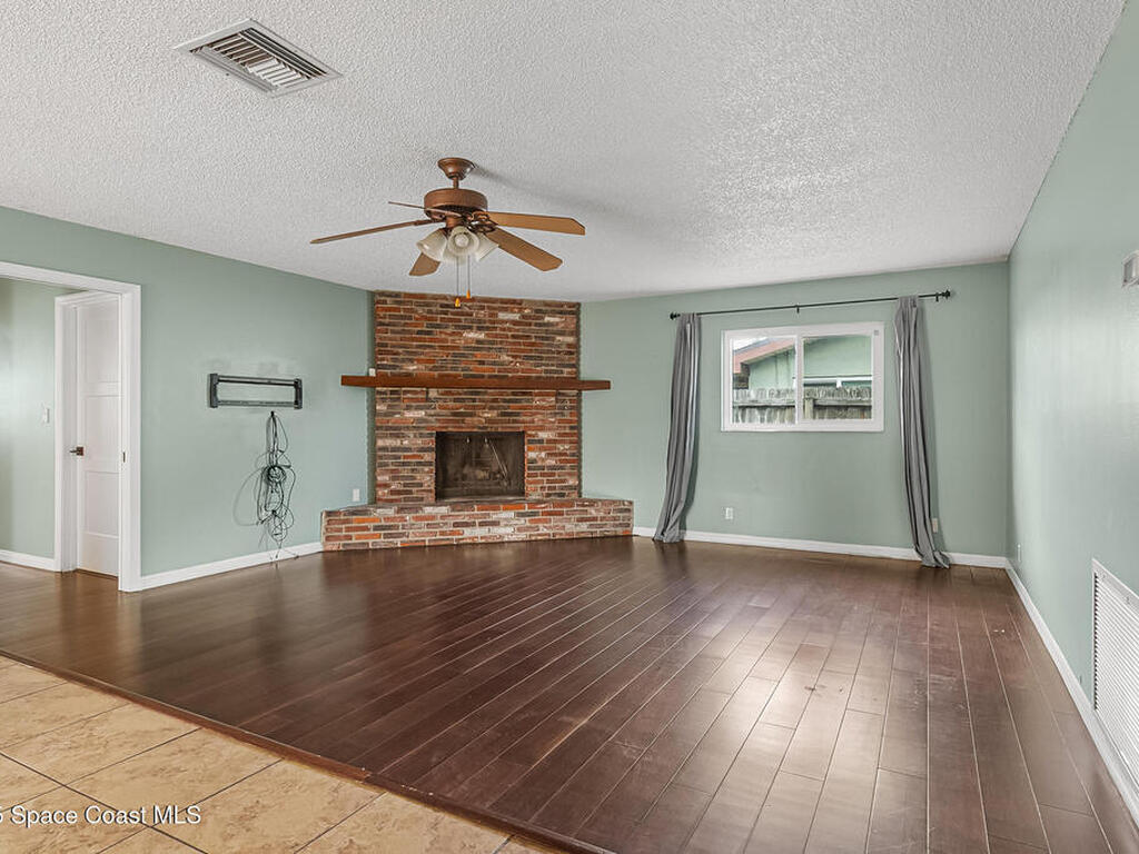 550 Temple Street, Satellite Beach, FL 32937