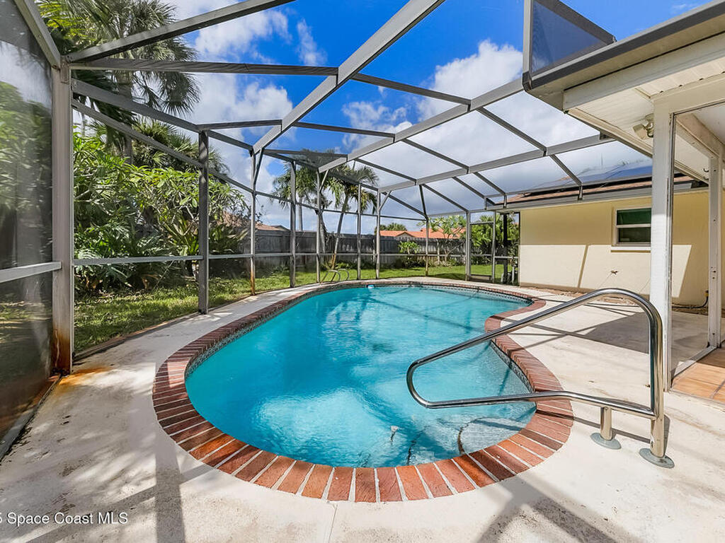 550 Temple Street, Satellite Beach, FL 32937