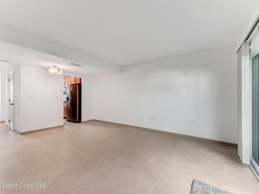 2200 S Palmetto Avenue, South Daytona, FL 32119