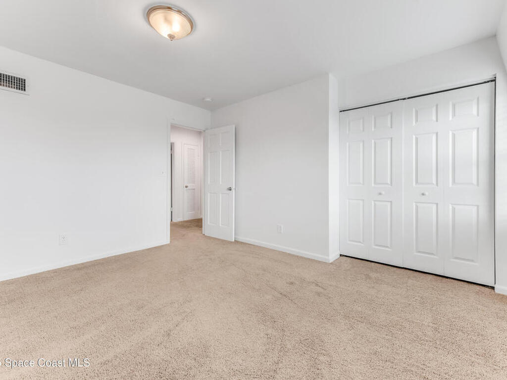 2200 S Palmetto Avenue, South Daytona, FL 32119