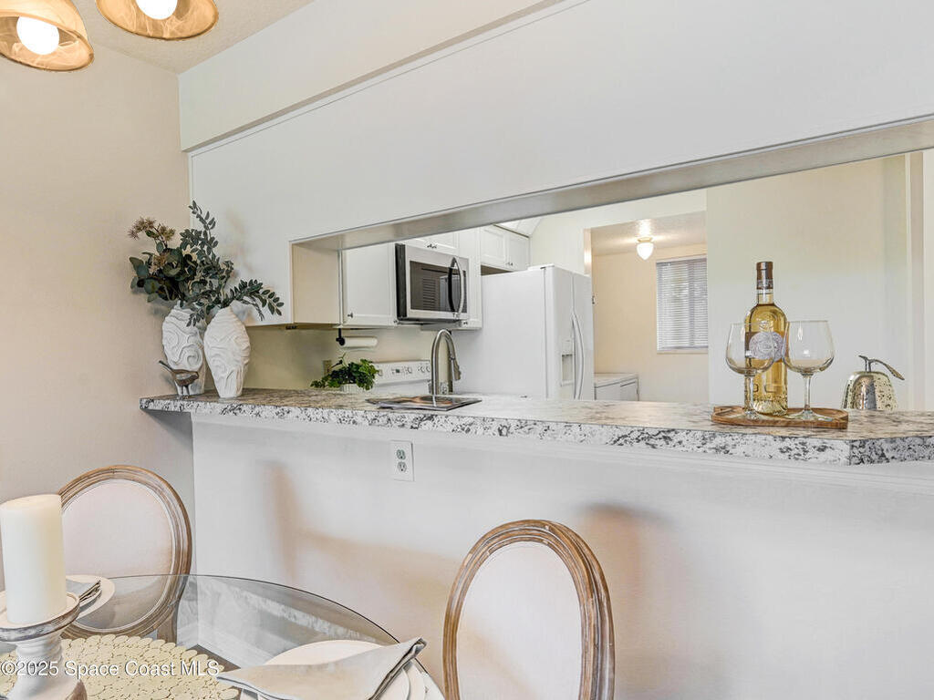 1410 Huntington Lane, Rockledge, FL 32955