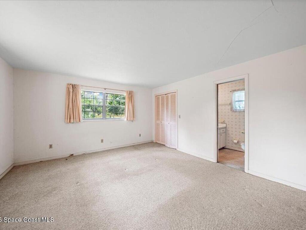 2300 Brandywine Lane, Melbourne, FL 32904