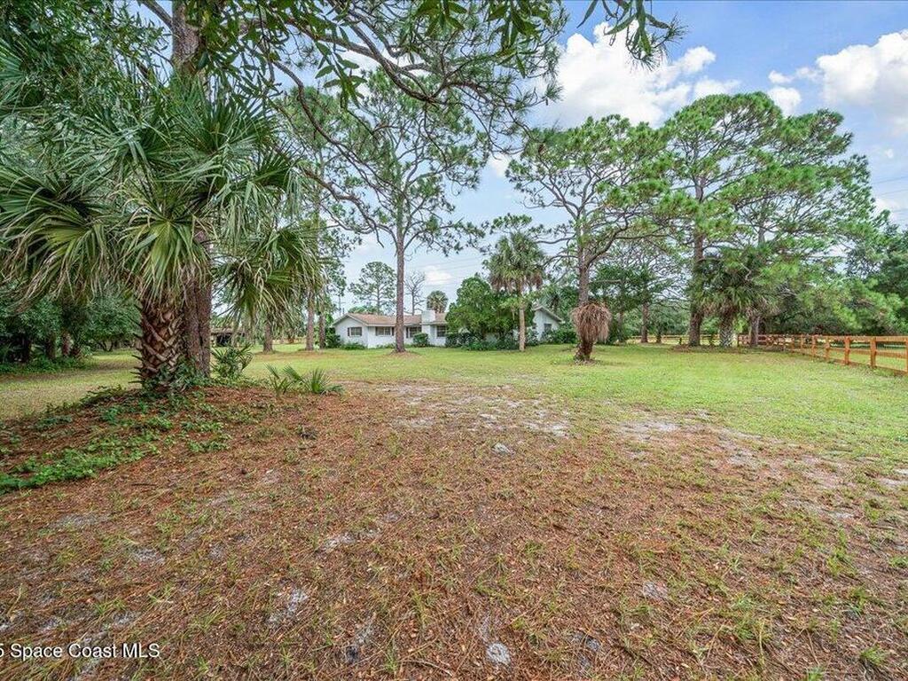 2300 Brandywine Lane, Melbourne, FL 32904