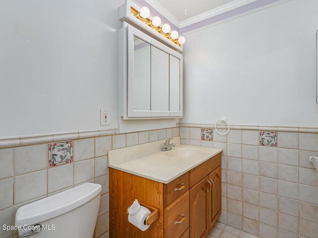 204 Queens Court, Satellite Beach, FL 32937