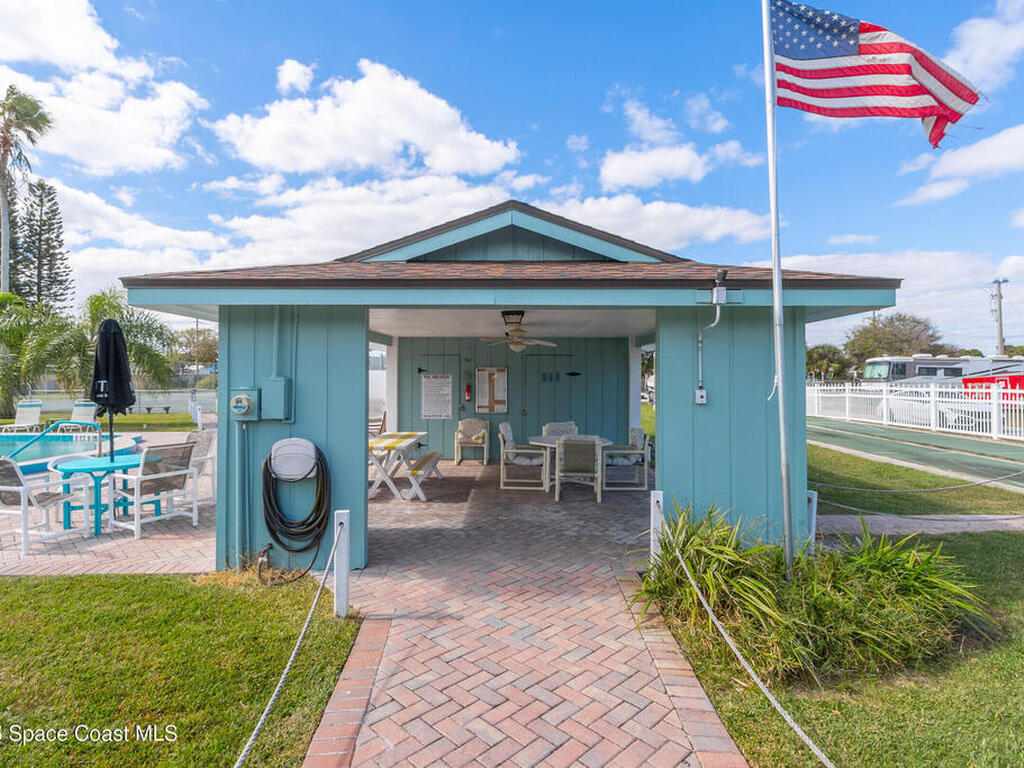 204 Queens Court, Satellite Beach, FL 32937