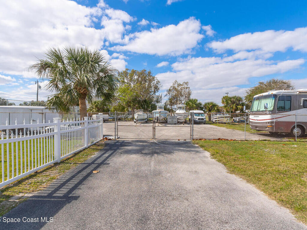 204 Queens Court, Satellite Beach, FL 32937