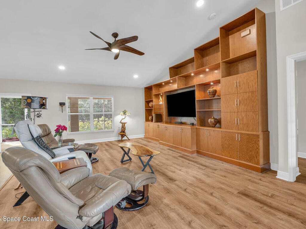 6116 NW Densaw Terrace, Port St. Lucie, FL 34986