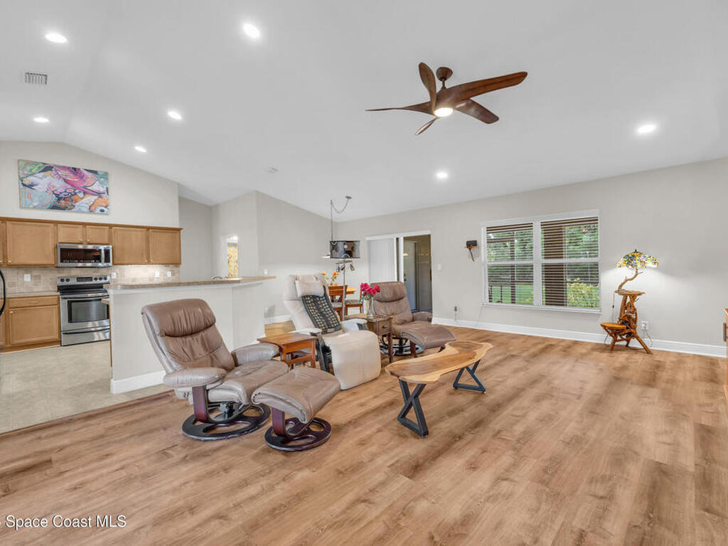 6116 NW Densaw Terrace, Port St. Lucie, FL 34986