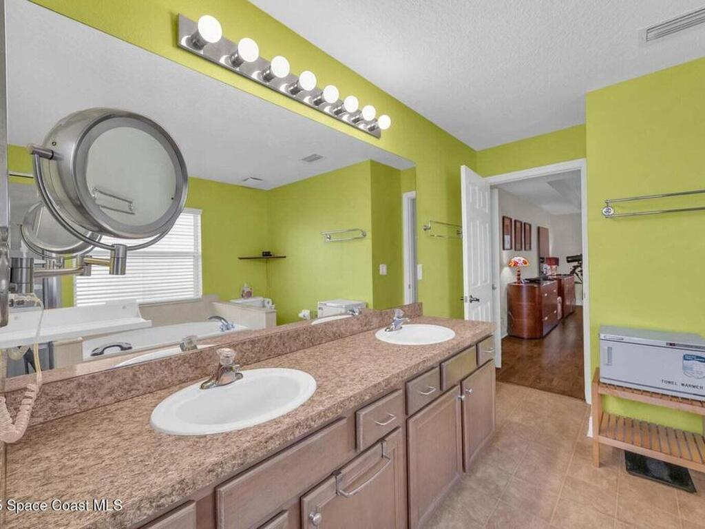 6116 NW Densaw Terrace, Port St. Lucie, FL 34986