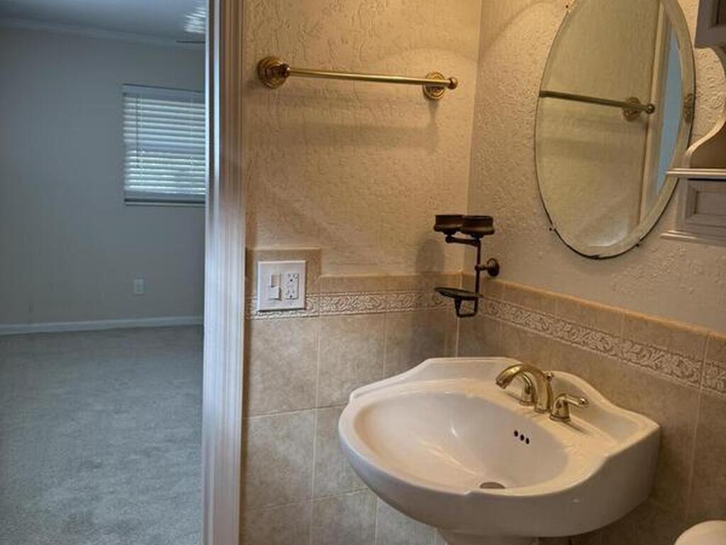 1709 Fenway Circle, Rockledge, FL 32955