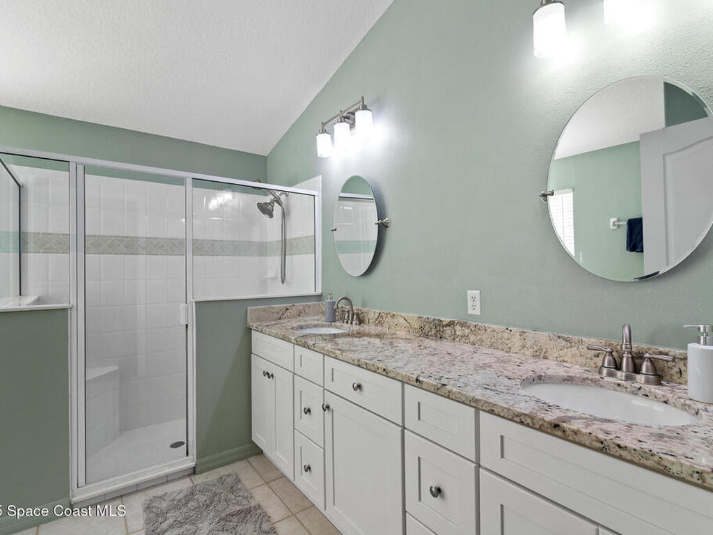 1422 Keys Gate Drive, Melbourne, FL 32940