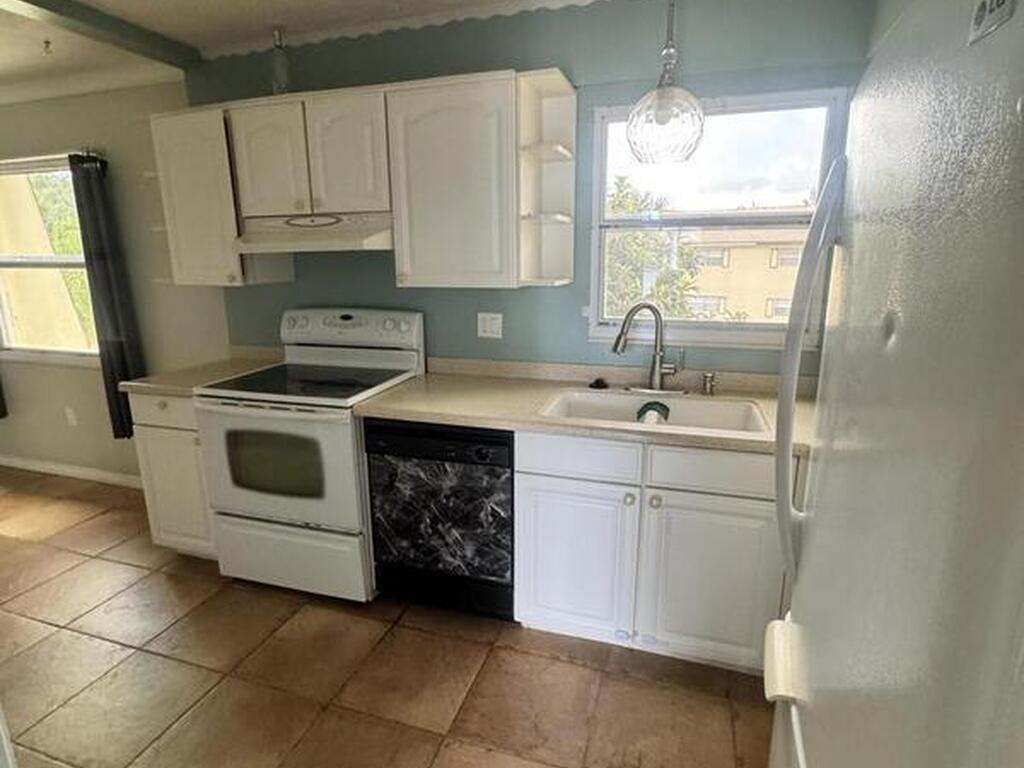 3135 Shady Dell Lane, Melbourne, FL 32935