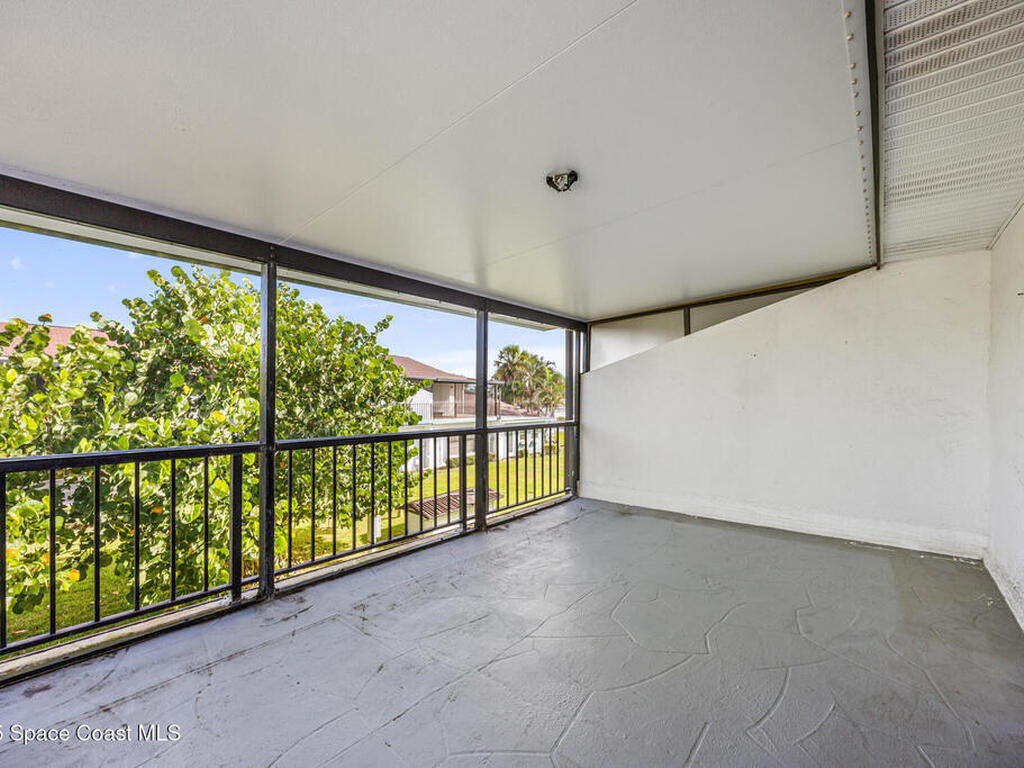 194 Queens Ct Court, Satellite Beach, FL 32937