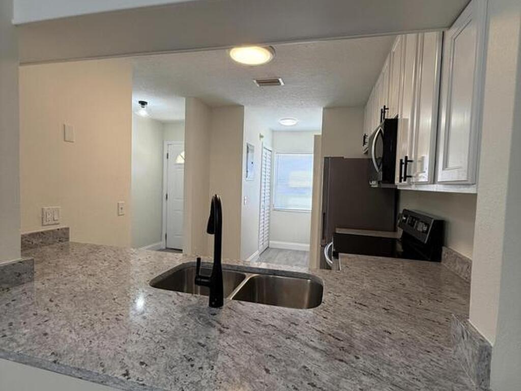 635 Angela Lane, Titusville, FL 32796