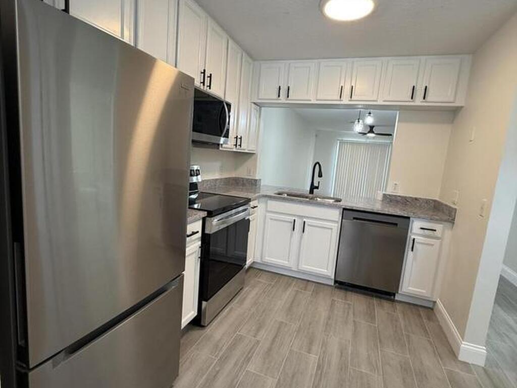 635 Angela Lane, Titusville, FL 32796