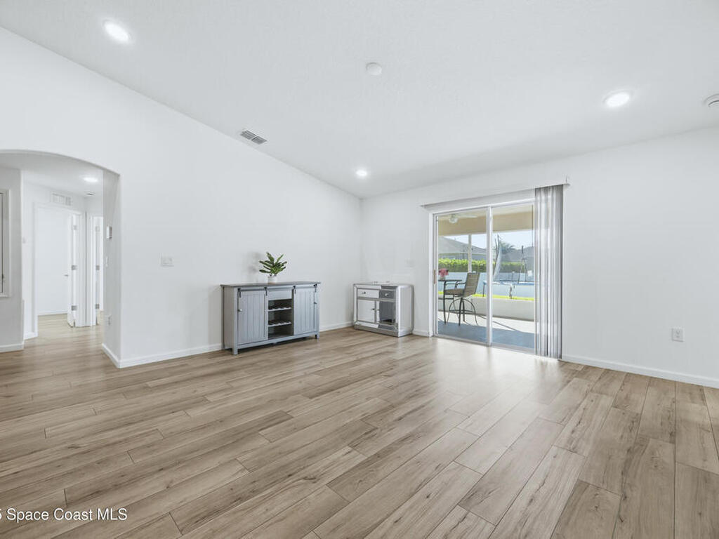 516 Olsmar Street, Palm Bay, FL 32908