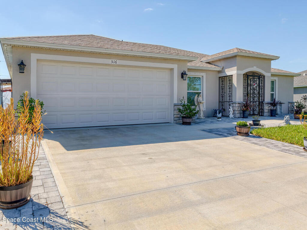 516 Olsmar Street, Palm Bay, FL 32908