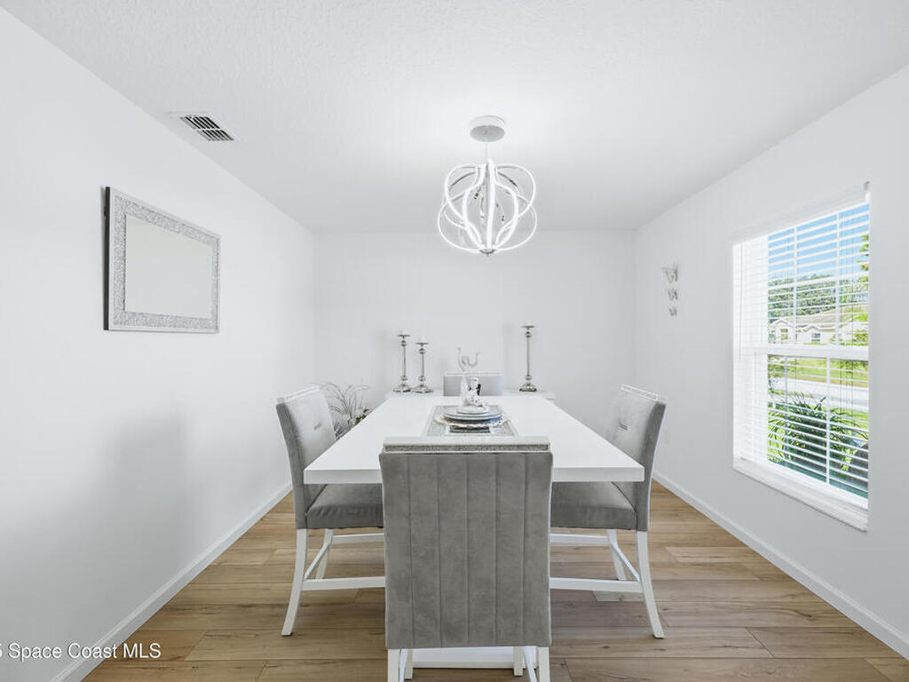 516 Olsmar Street, Palm Bay, FL 32908