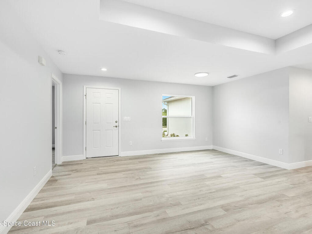 555 Harrison Street, Palm Bay, FL 32908