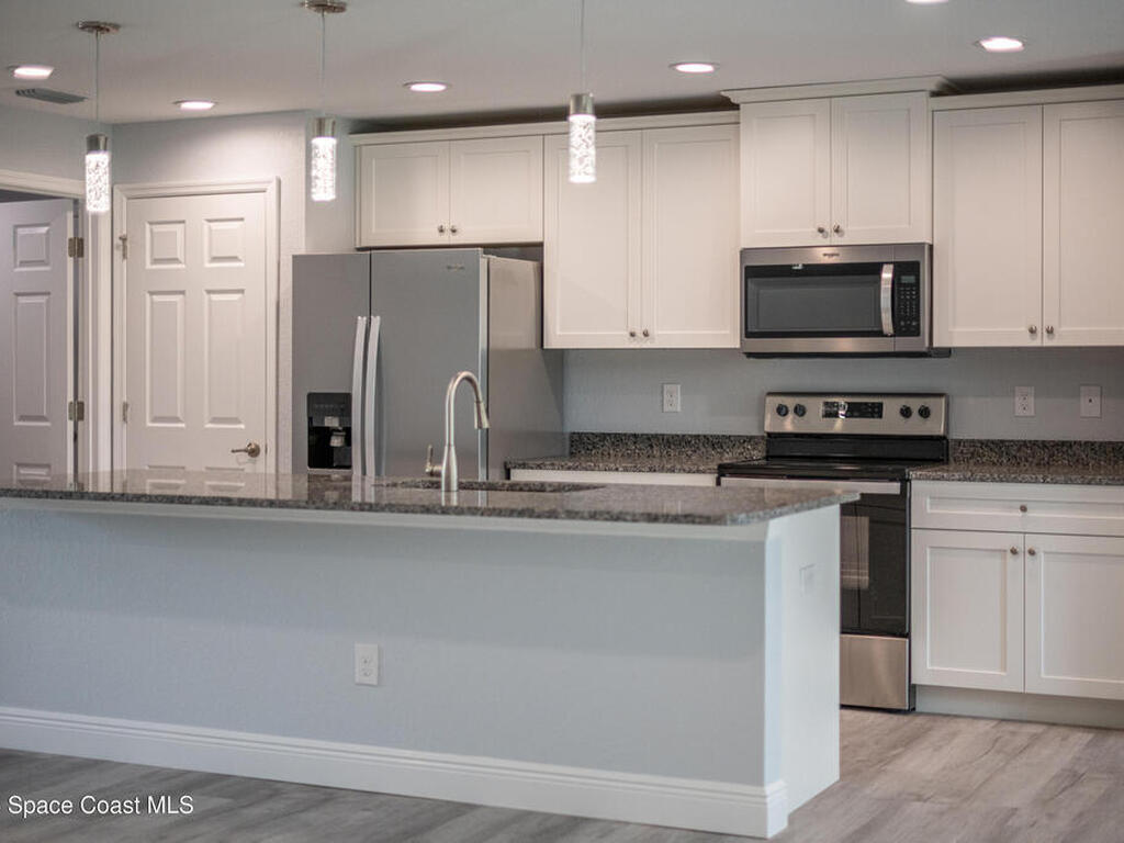 555 Harrison Street, Palm Bay, FL 32908