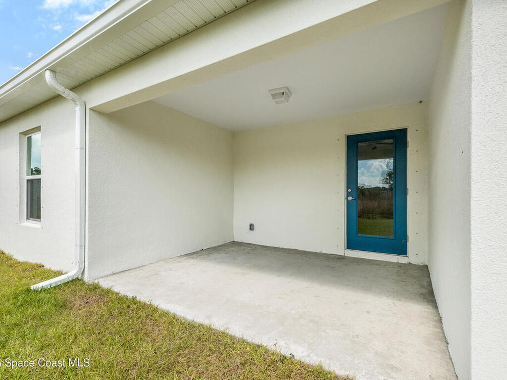 555 Harrison Street, Palm Bay, FL 32908