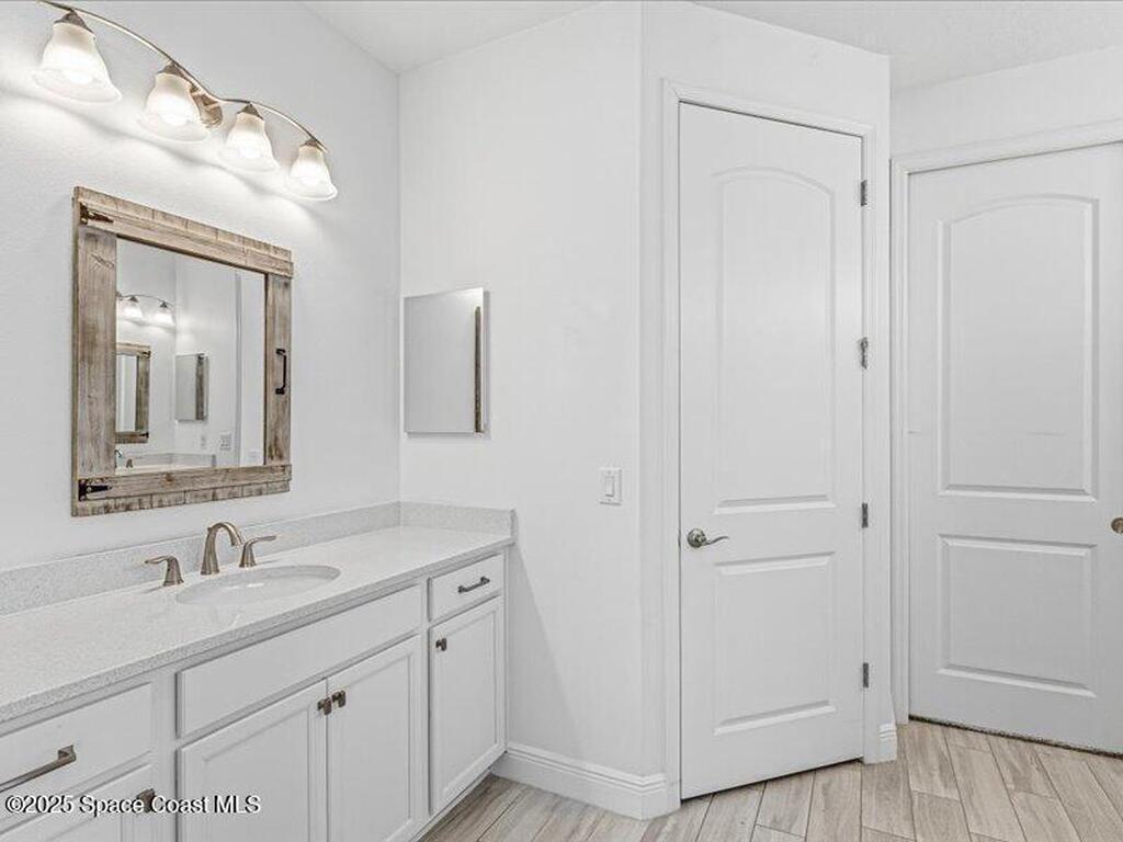 7921 Mocan Court, Melbourne, FL 32940