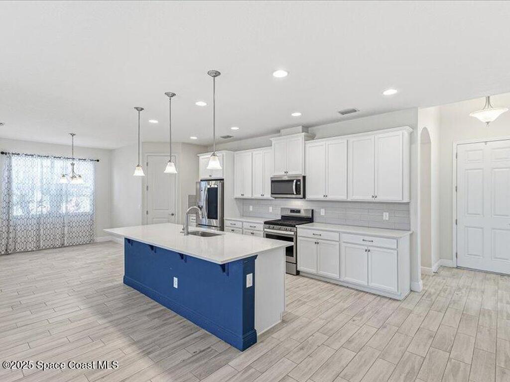 7921 Mocan Court, Melbourne, FL 32940