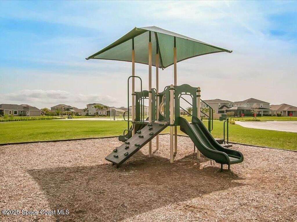 7921 Mocan Court, Melbourne, FL 32940