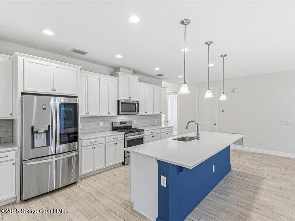 7921 Mocan Court, Melbourne, FL 32940