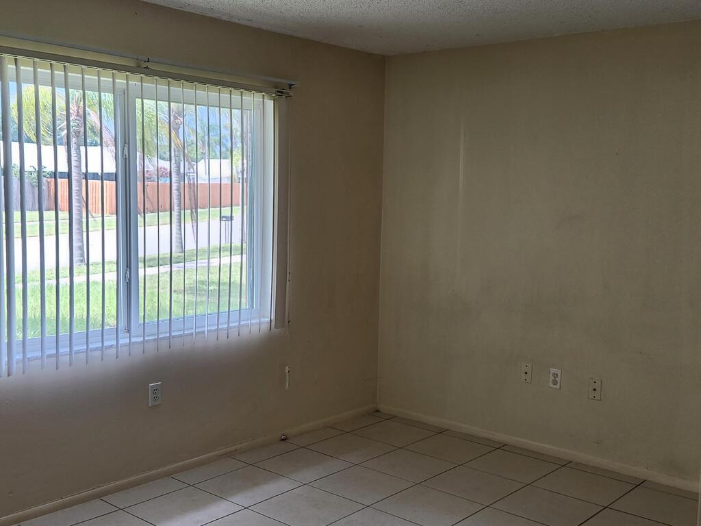 635 Parkside Avenue, Merritt Island, FL 32953