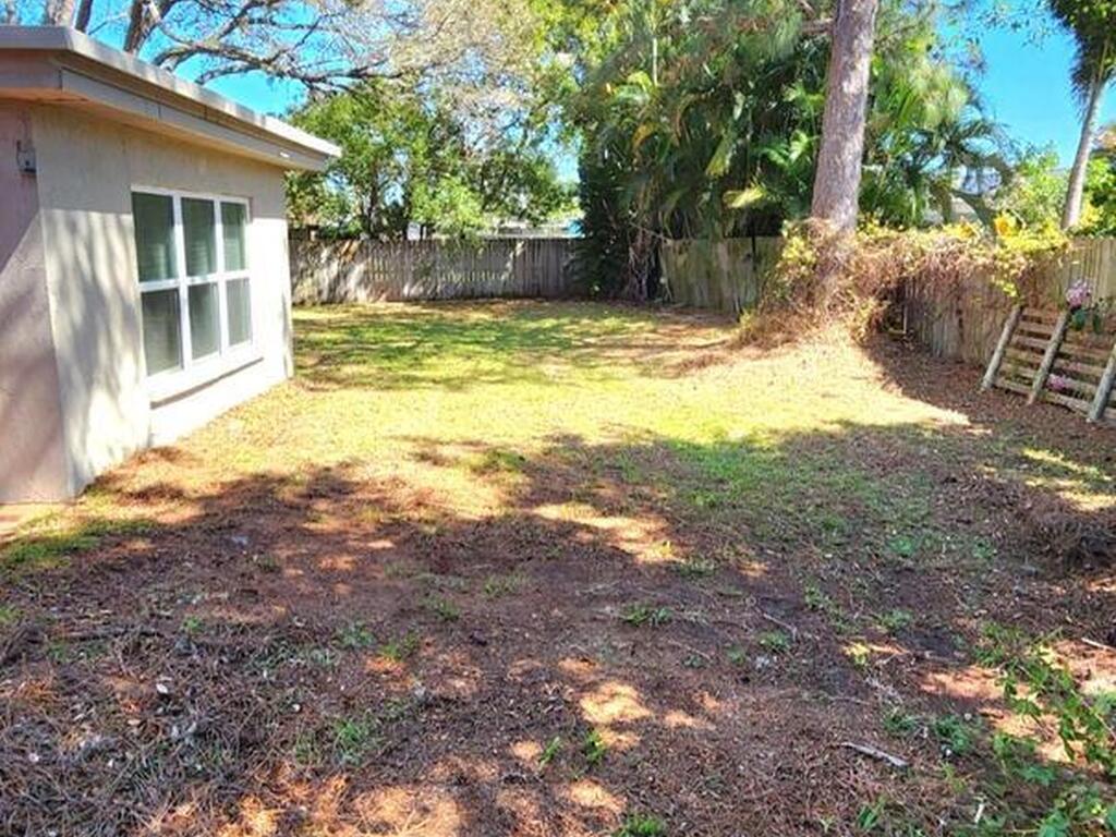 635 Parkside Avenue, Merritt Island, FL 32953