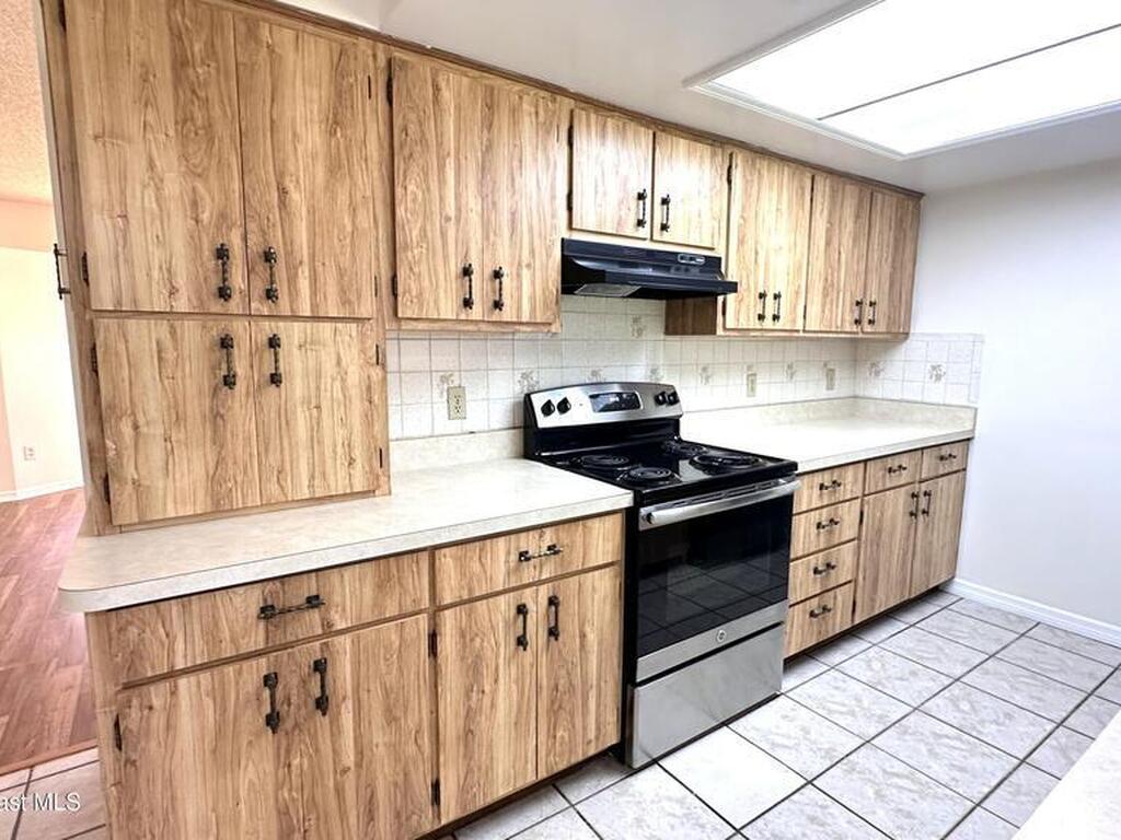 3807 Jupiter Boulevard, Palm Bay, FL 32909