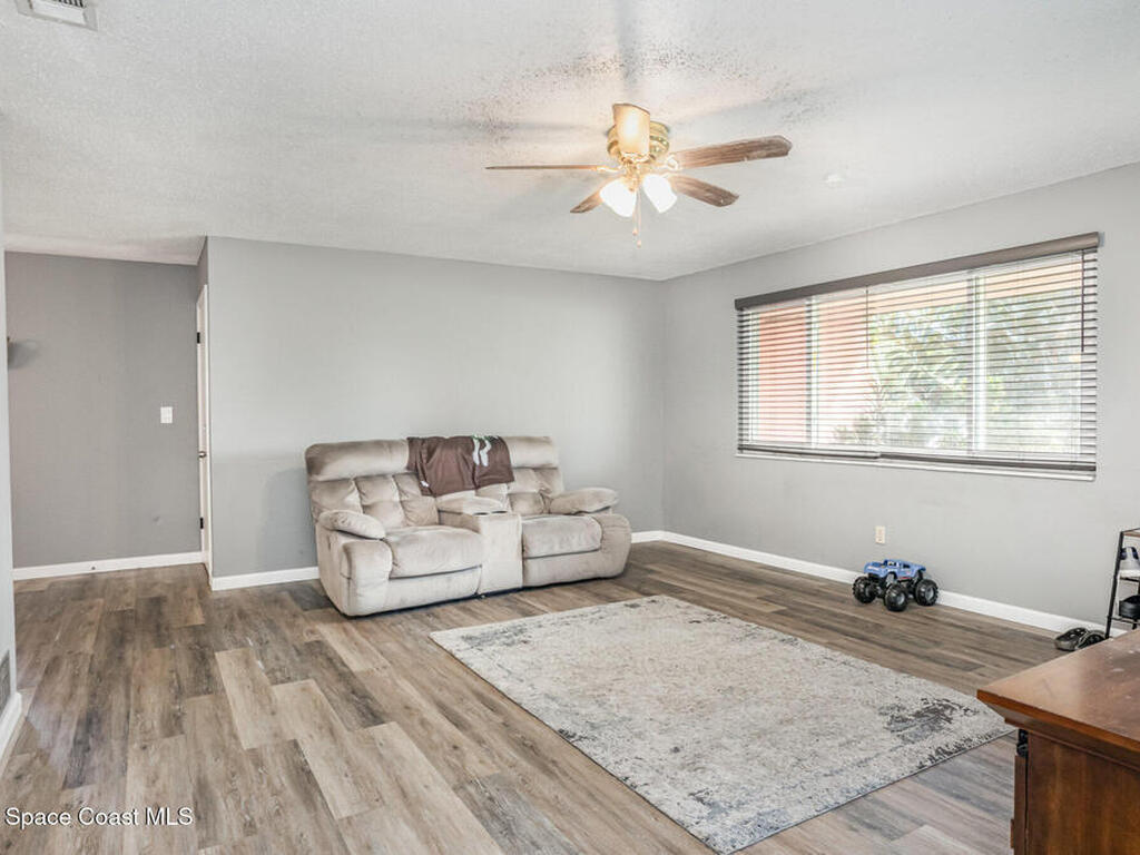 706 Boston Avenue, Daytona Beach, FL 32119