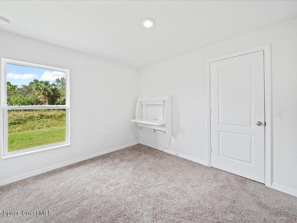 2528 Fleming Avenue, Palm Bay, FL 32908