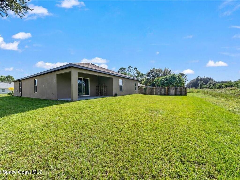 2528 Fleming Avenue, Palm Bay, FL 32908