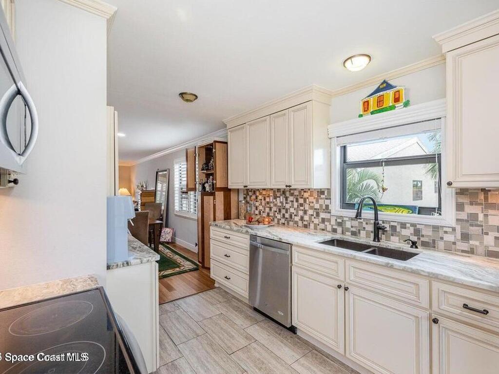 201 International Drive, Cape Canaveral, FL 32920