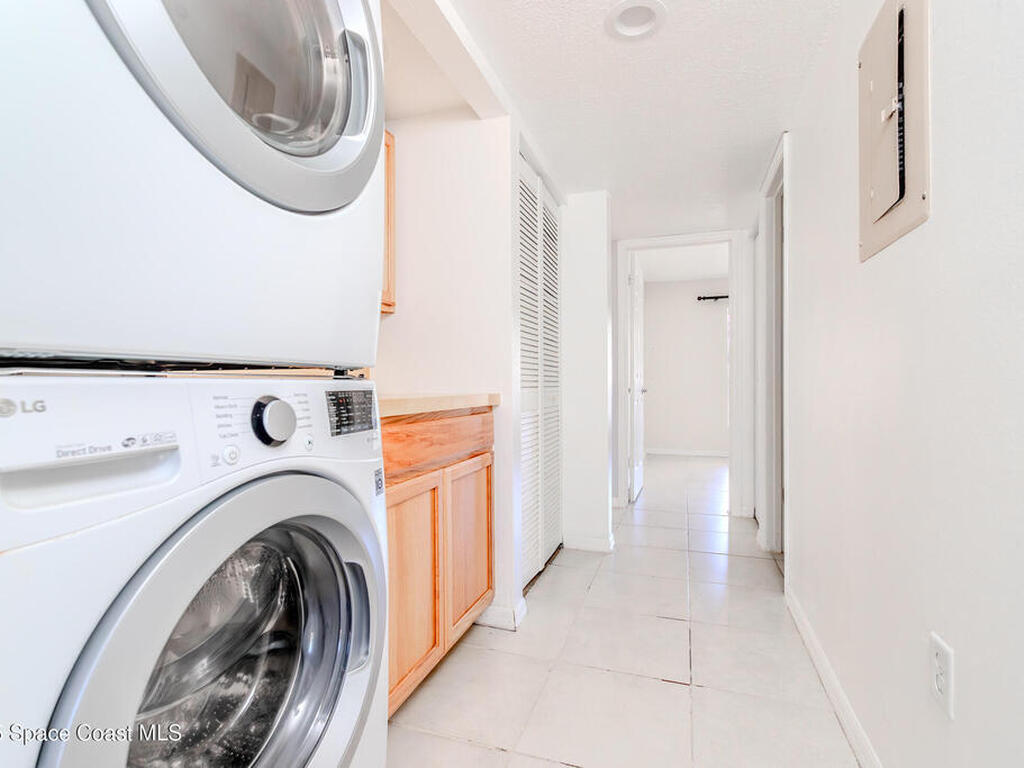 1515 Huntington Lane, Rockledge, FL 32955