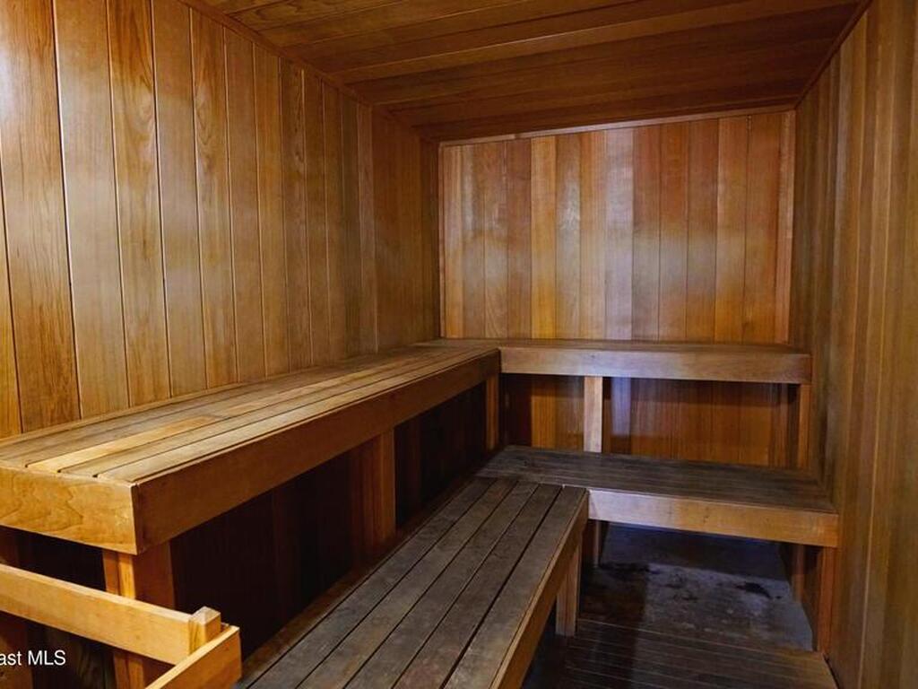 5 Indian River Avenue, Titusville, FL 32796