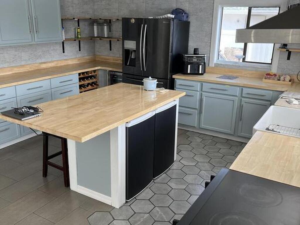 725 Puesta Del Sol Plaza, Indialantic, FL 32903