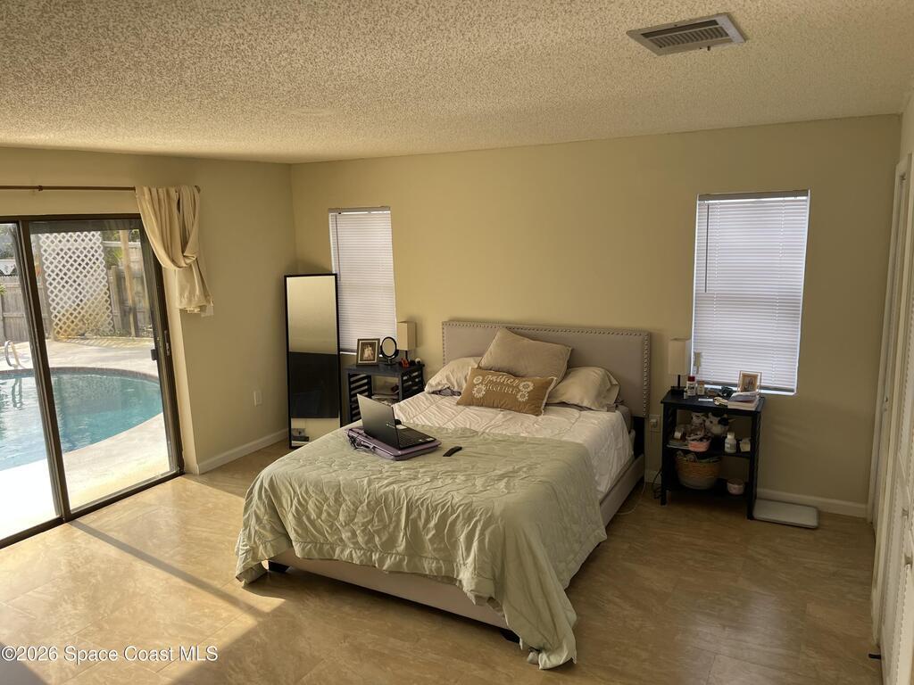 725 Puesta Del Sol Plaza, Indialantic, FL 32903